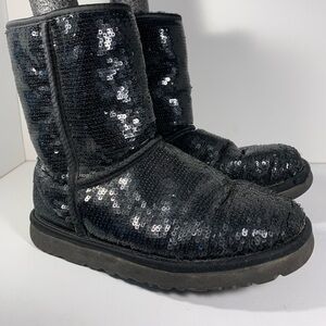 Women’s 9 Ugg Boots